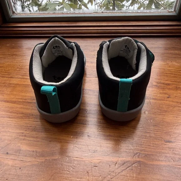 Ten Little Everyday High Top Sz 6 - Picture 4 of 7